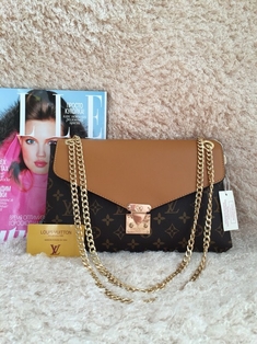 Сумка Louis Vuitton
