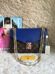 Сумка Louis Vuitton